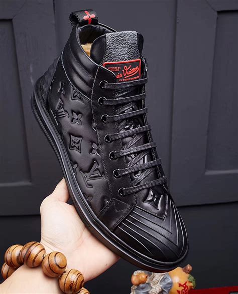 scarpe louis vuitton 2018 uomo|Scarpe LOUIS VUITTON da Uomo .